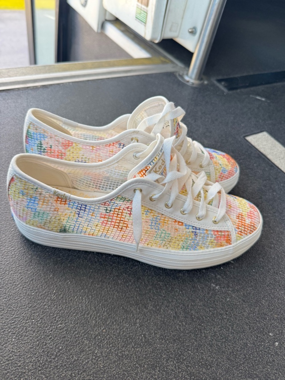 Keds Multicolor Mesh Sneakers Women’s Size 10 LowTopLace-Up Lifestyle Streetwear - Picture 7 of 9